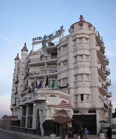 Houna El Ferdaous Oran Buitenkant foto